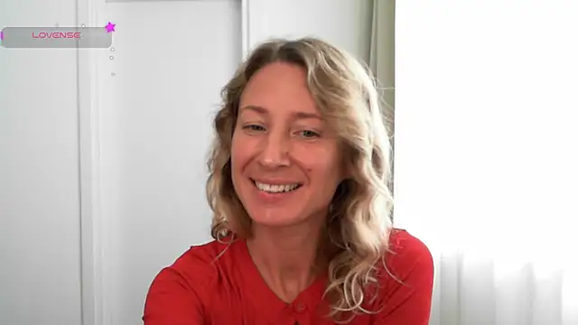 Paevoa online show from December 4, 2025, 10:14 am