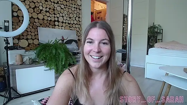 Snapshot of story_of_sarah chatting on September 20, 2025, 10:53 am story of sarah online show from September 20, 2025, 10:53 am