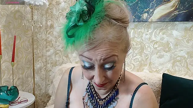 Snapshot of _Sara__Smith_ chatting on October 29, 2025, 7:07 am Sara Smith online show from October 29, 2025, 7:07 am