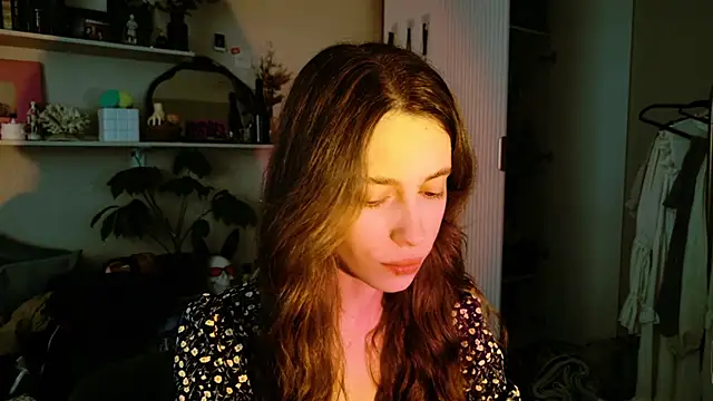 Yoka paradoXXX online show from May 17, 2026, 12:38 pm