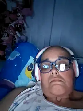 Snapshot of Yarry40 chatting on May 24, 2026, 1:16 am Yarry40 online show from May 24, 2026, 1:16 am
