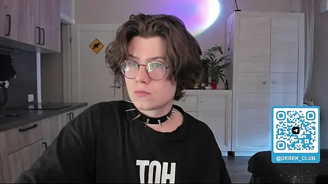 Derek Shameless online show from August 4, 2026, 2:32 pm