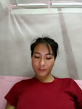 Snapshot of Yumyum_kiw chatting on September 12, 2025, 9:09 am Yumyum kiw online show from September 12, 2025, 9:09 am