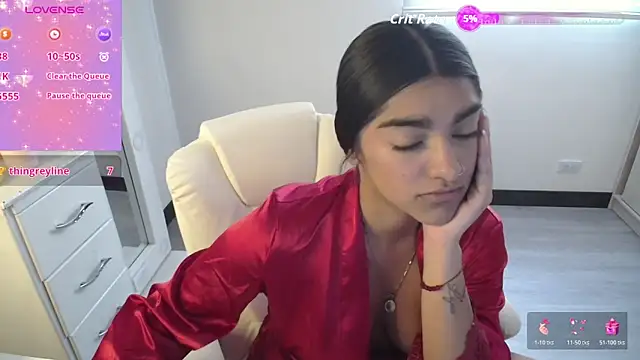 Snapshot of amarasilk_ chatting on February 25, 2026, 6:19 pm amarasilk online show from February 25, 2026, 6:19 pm