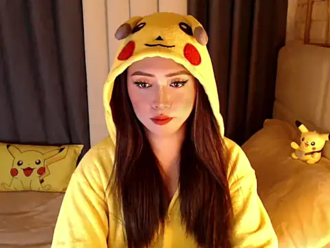 yourdevilsweettsx online show from April 16, 2026, 12:39 pm