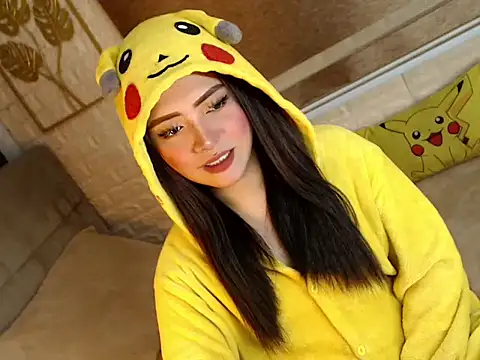 yourdevilsweettsx online show from December 21, 2025, 11:12 am