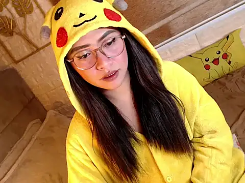 yourdevilsweettsx online show from March 14, 2026, 2:12 pm