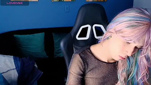 Electra Gosselin online show from October 15, 2025, 12:24 pm