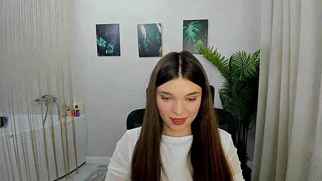 DivineAmour online show from January 17, 2026, 4:38 am