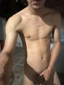 Snapshot of Boy_hot- chatting on June 17, 2026, 5:40 am Boy hot- online show from June 17, 2026, 5:40 am