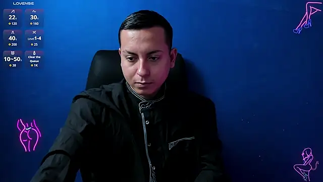 Snapshot of Sahira_and_Zaid chatting on November 7, 2025, 10:46 pm Sahira and Zaid online show from November 7, 2025, 10:46 pm