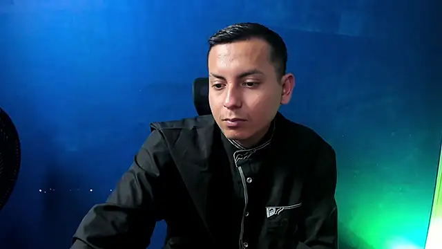 Snapshot of Sahira_and_Zaid chatting on December 2, 2025, 7:04 pm Sahira and Zaid online show from December 2, 2025, 7:04 pm