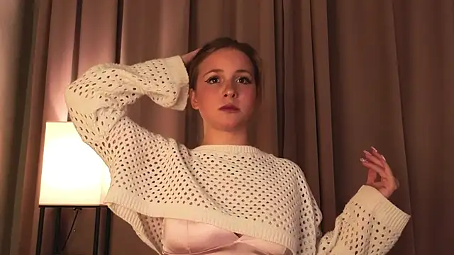 LoveSeekins online show from November 23, 2025, 7:35 pm