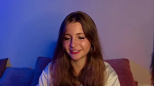 LoveSeekins online show from November 12, 2025, 7:51 pm