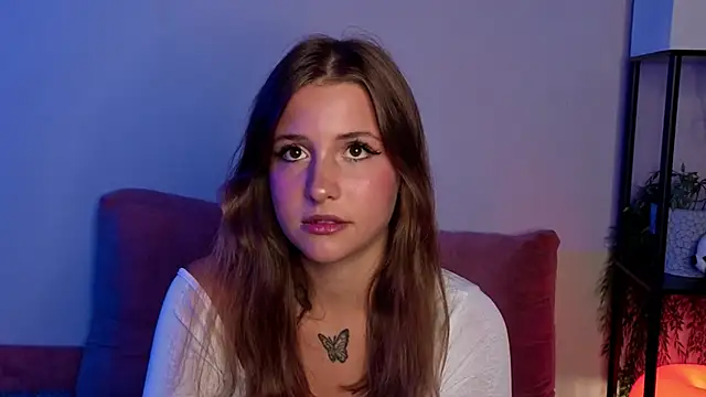 LoveSeekins online show from November 10, 2025, 7:19 pm