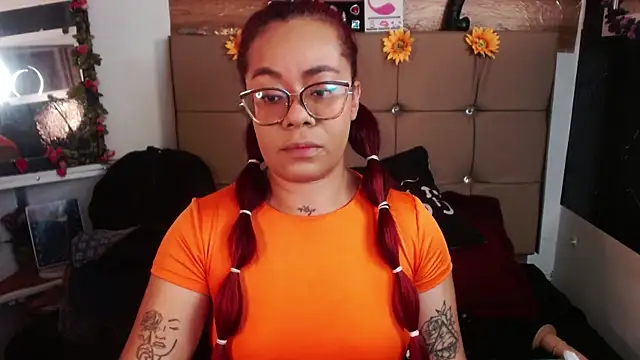 Snapshot of MIA__SPENCER chatting on January 15, 2026, 7:06 pm MIA SPENCER online show from January 15, 2026, 7:06 pm