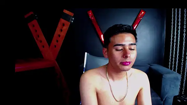 Snapshot of Matthewlodge chatting on November 5, 2025, 1:47 pm Matthewlodge online show from November 5, 2025, 1:47 pm