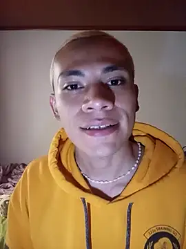 kittymutant99 online show from April 20, 2026, 8:54 pm