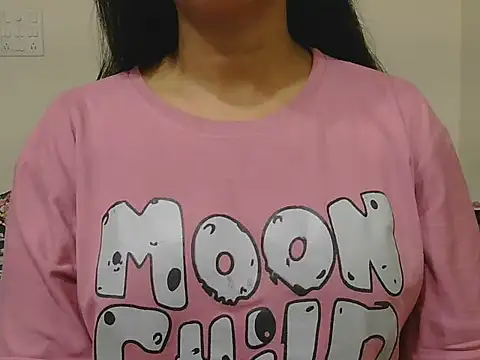 Snapshot of MISS_SOMIYA chatting on June 11, 2026, 7:33 pm MISS SOMIYA online show from June 11, 2026, 7:33 pm