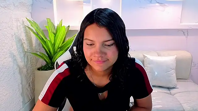 Snapshot of antonela_tp chatting on September 19, 2025, 12:31 pm antonela tp online show from September 19, 2025, 12:31 pm