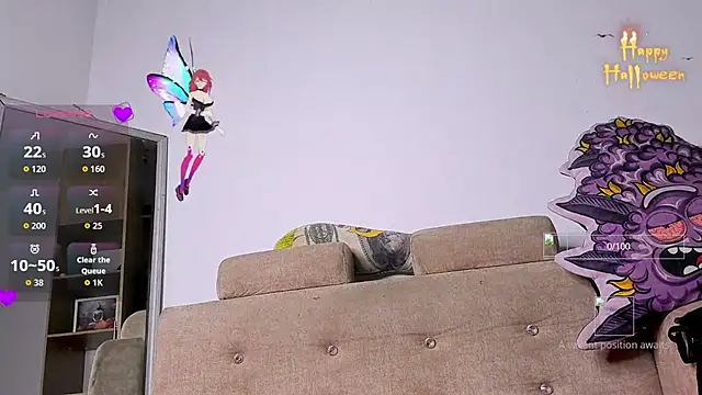 GiuliaCash online show from November 7, 2025, 2:43 pm