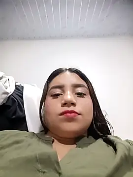 Snapshot of Shell_Latina chatting on April 24, 2026, 4:36 am Shell Latina online show from April 24, 2026, 4:36 am