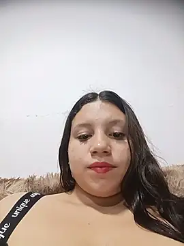 Snapshot of Shell_Latina chatting on May 18, 2026, 5:23 am Shell Latina online show from May 18, 2026, 5:23 am