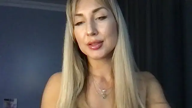 Pyrelissa online show from December 4, 2025, 6:40 pm