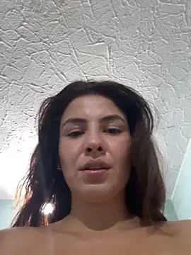 Dakota Evanns online show from April 13, 2026, 9:30 pm