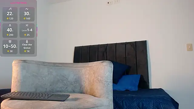 adriel escalante online show from February 13, 2026, 3:39 am