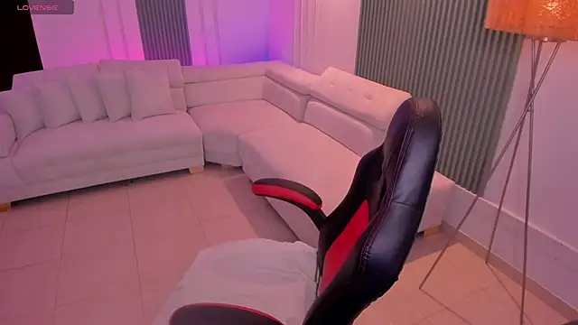 Snapshot of Maddyson_parker chatting on November 27, 2025, 3:18 am Maddyson parker online show from November 27, 2025, 3:18 am