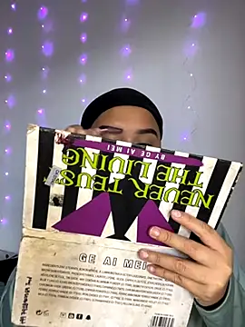 rhizanthella  online show from September 25, 2025, 7:31 pm