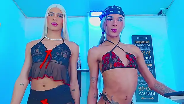 CHLOE THUNDERS online show from January 12, 2026, 10:55 am