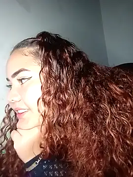 Snapshot of Gimena_off chatting on September 20, 2025, 7:35 am Gimena off online show from September 20, 2025, 7:35 am