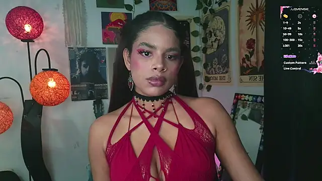 Raven luv online show from September 19, 2025, 1:20 am