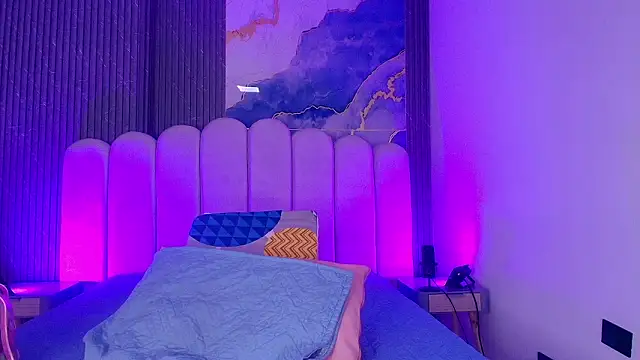 abbyrouss  online show from February 5, 2026, 3:13 am