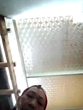 -Xuka-200 online show from November 11, 2025, 5:46 am