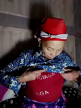 -Xuka-200 online show from November 20, 2025, 12:17 pm