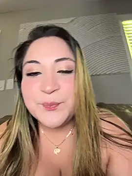 Snapshot of stayathomemom chatting on July 2, 2026, 5:52 pm stayathomemom online show from July 2, 2026, 5:52 pm