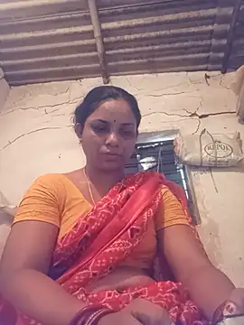 Snapshot of Notyriya7 chatting on May 19, 2026, 2:29 am Notyriya7 online show from May 19, 2026, 2:29 am