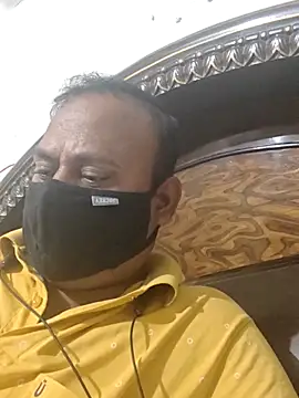 Famit025 online show from November 24, 2025, 1:22 pm