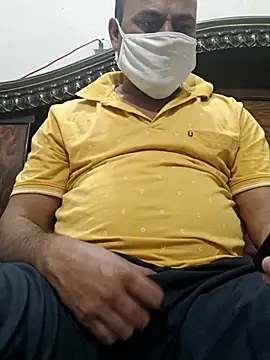 Famit025 online show from February 25, 2026, 12:38 pm