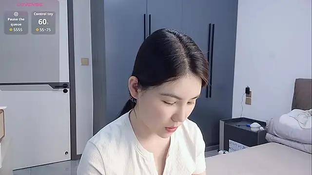 luckckcj online show from November 10, 2025, 5:56 am