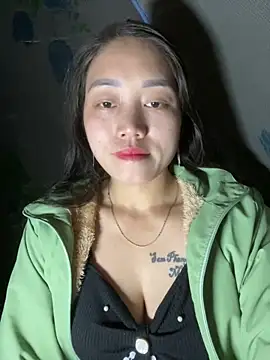 Snapshot of chipp-bong chatting on January 6, 2026, 6:17 am chipp-bong online show from January 6, 2026, 6:17 am