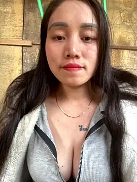 Snapshot of chipp-bong chatting on January 14, 2026, 4:38 am chipp-bong online show from January 14, 2026, 4:38 am