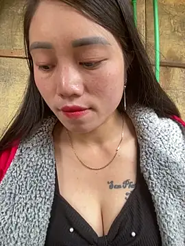 Snapshot of chipp-bong chatting on February 11, 2026, 1:38 am chipp-bong online show from February 11, 2026, 1:38 am