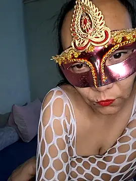 Layd38 online show from April 15, 2026, 10:21 pm