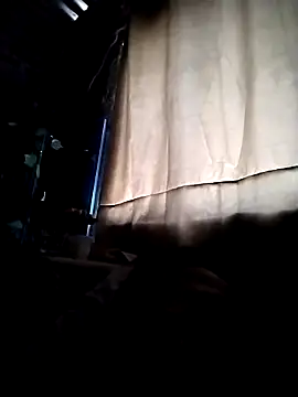 Snapshot of Mau3450 chatting on September 9, 2025, 4:49 pm Mau3450 online show from September 9, 2025, 4:49 pm