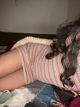 pranjal00000 online show from September 17, 2025, 2:41 pm