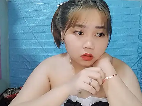 Nhan7868 online show from September 21, 2025, 1:11 am